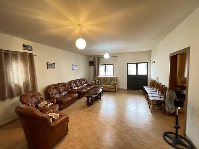 Tirane, shitet apartament 2+1+BLK Kati 3, 1.426 m² 125.000 Euro (Porcelan)