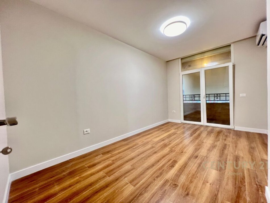 Tirane, shitet apartament 2+1 Kati 11, 120 m² 339.000 € (pas presidences, pranë Xheko Imperial, zona e ish Bllokut.)