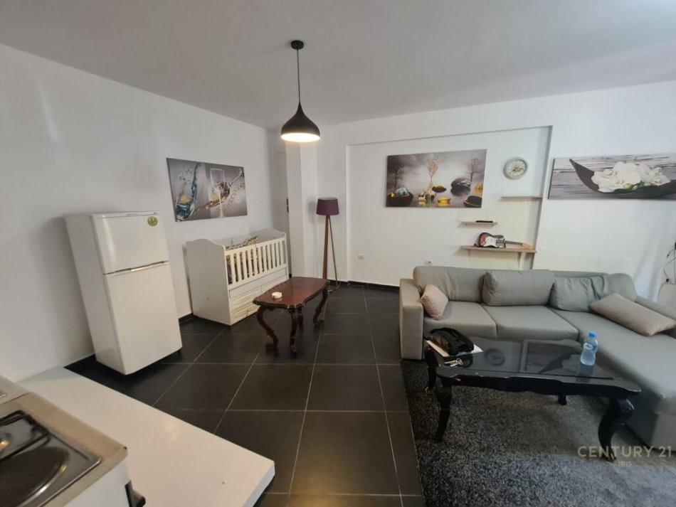 Tirane, jepet me qera 1+1+Ballkon Kati 1, 78 m² 450 € (ne Don Bosko)