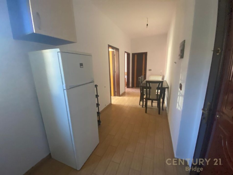 Tirane, shitet apartament 1+1+Ballkon Kati 2, 72 m² 108.000 € (në hyrje të Selitës, ngjitur me Rezidencën "Euro 3D" )