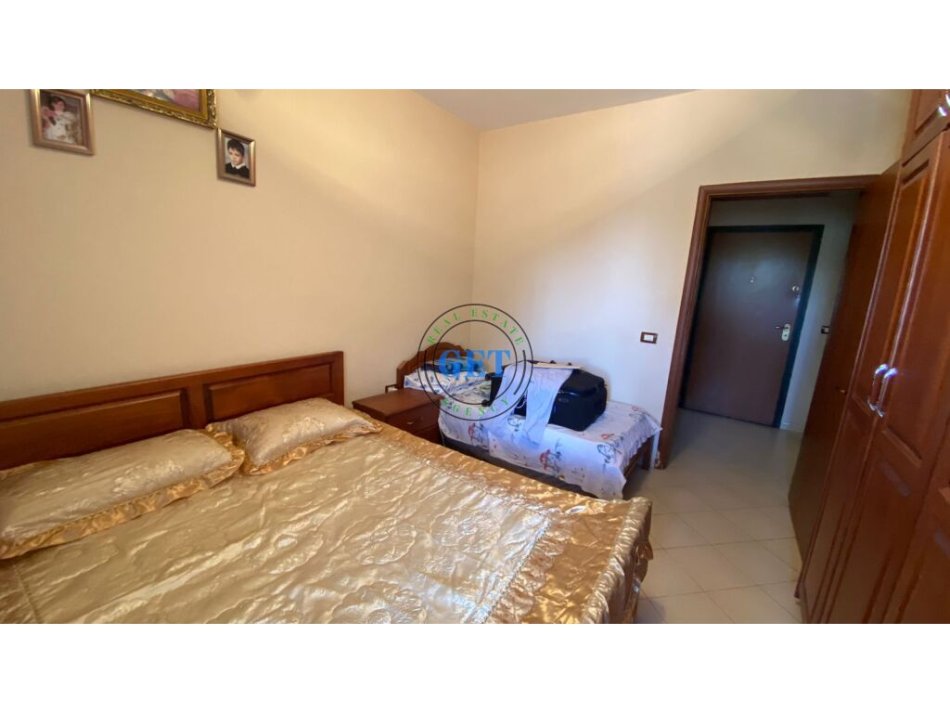 Durres, shitet apartament 1+1+Ballkon Kati 4, 65 m² 80.000 € (Shkembi i Kavajes)