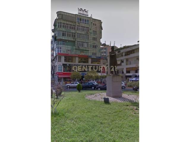 Tirane, ambjent 1.200 Euro (sheshi Willson)