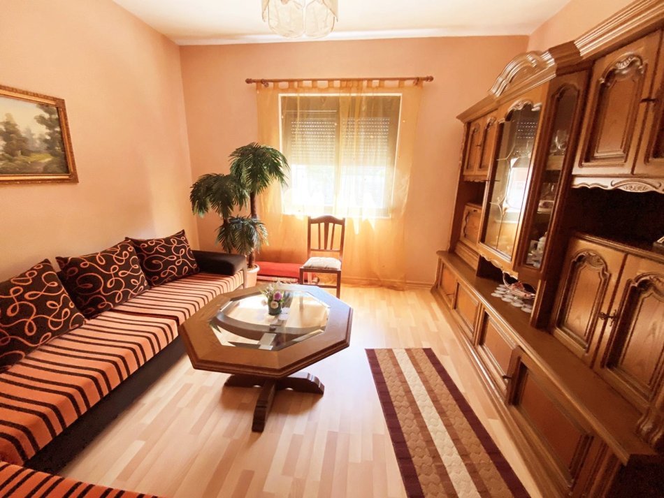 Kavaje, shitet shtepi 4+1+Aneks+Ballkon Kati 3, 238 m² 99.000 € (Afer me qendren ,Kavaje)