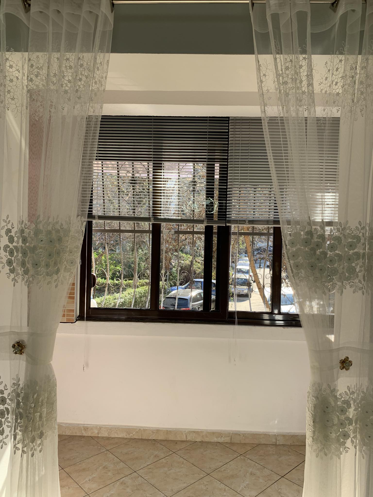JEPET ME QIRA APARTAMENT 1+1 PRANE INSTITUTIT HARRY T. FULTZ!!