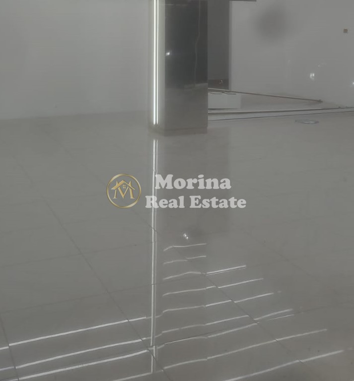 Tirane, jepet me qera ambjent biznesi Kati 1, 67 m² 2.000 € (Bardhyl)