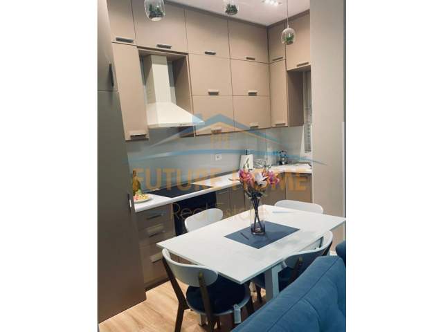 Tirane, shitet apartament 1+1 Kati 1, 64 m² 100.000 Euro (Rruga Bill Klinton)