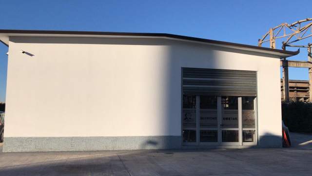 Elbasan, jepet me qera ambjent biznesi 2.248 m² 2.000 Euro