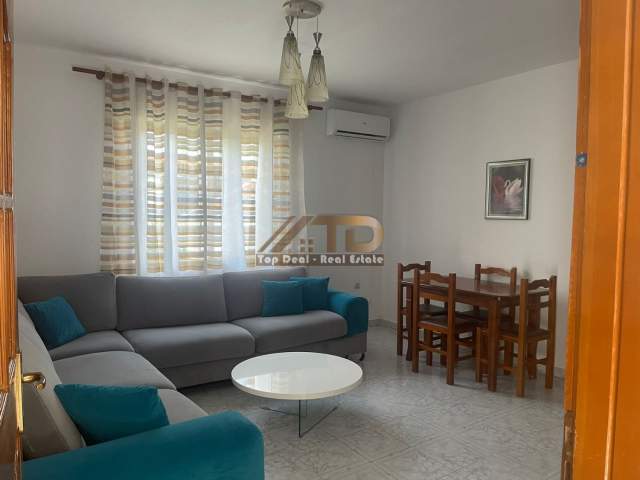 Tirane, jepet me qera apartament 2+1+BLK Kati 1, 100 m² 360 Euro (Rruga Leandro Zoto)