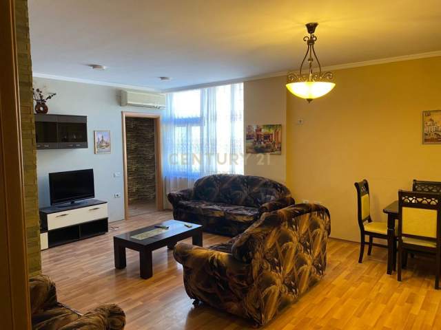 Tirane, jap me qera apartament 2+1+BLK Kati 6, 143 m² 450 Euro (Selvia)
