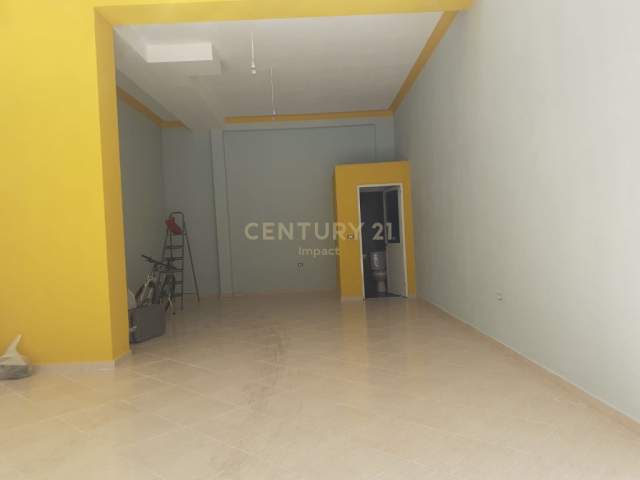 Tirane, shes ambjent biznesi Kati 0, 54 m² 62.000 Euro (Yzberisht)