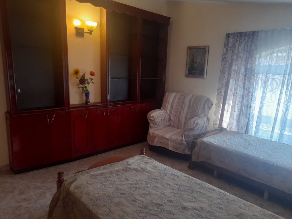 Tirane, jepet me qera apartament 2+1 Kati 3, 135 m² 550 € (Komuna e Parisit)