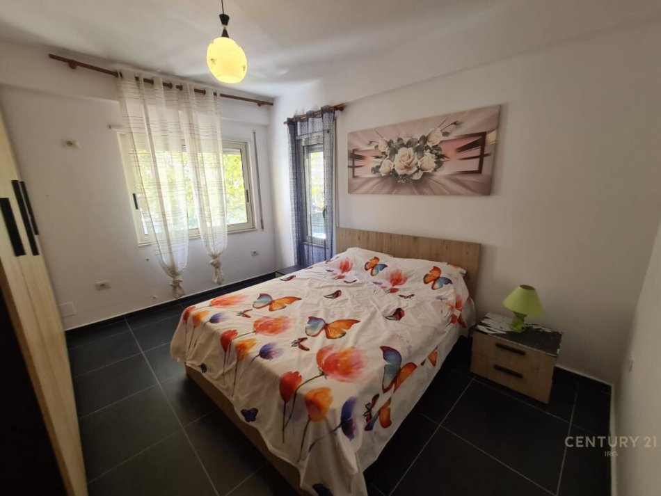 Tirane, jepet me qera 1+1+Ballkon Kati 1, 78 m² 450 € (ne Don Bosko)