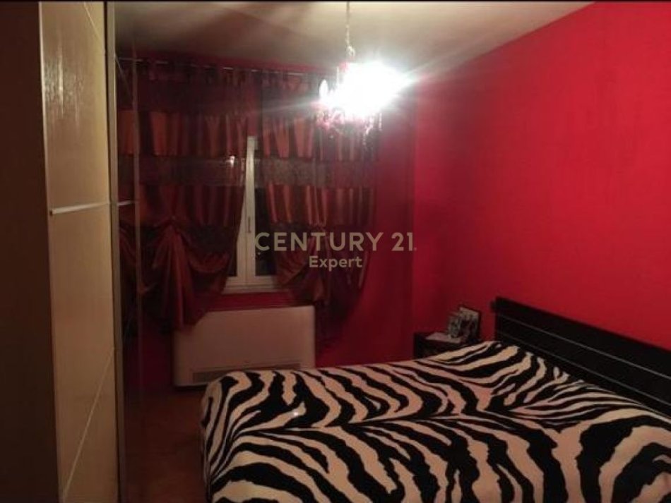 Tirane, shitet apartament 2+1+Ballkon Kati 8, 116 m² 159.000 € (Ne hyrja te rruges Don Bosko)