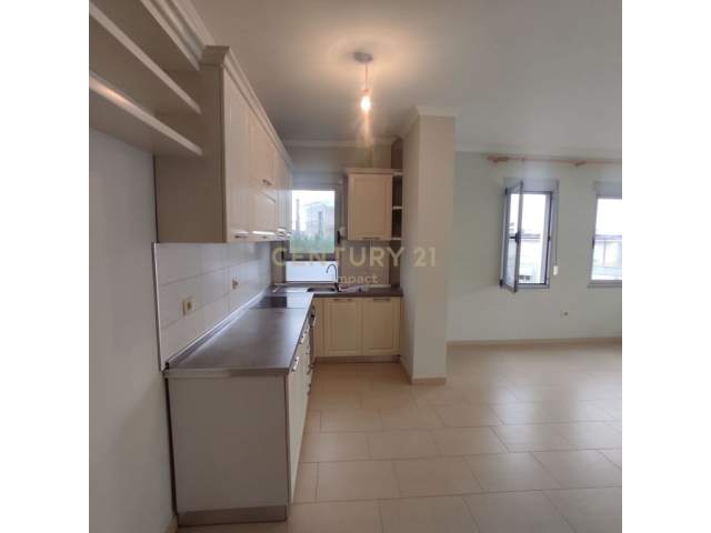 Tirane, shitet apartament 2+1+BLK Kati 1, 113 m² 135.000 Euro