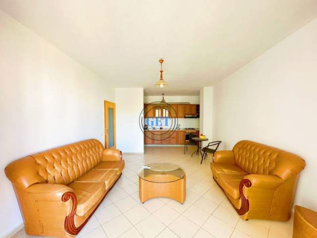 Durres, jepet me qera apartament 1+1+BLK Kati 5, 50 m² 300 Euro (Plazh Iliria)
