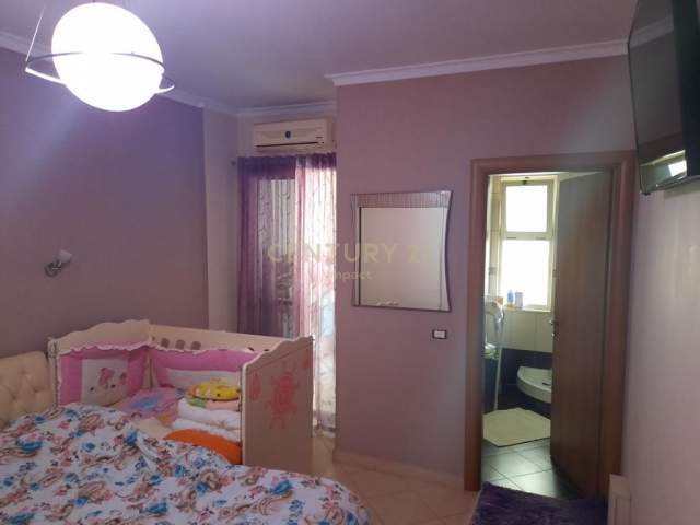 Tirane, shes apartament 2+1+BLK Kati 2, 127 m² 90.000 Euro (Yzberisht)