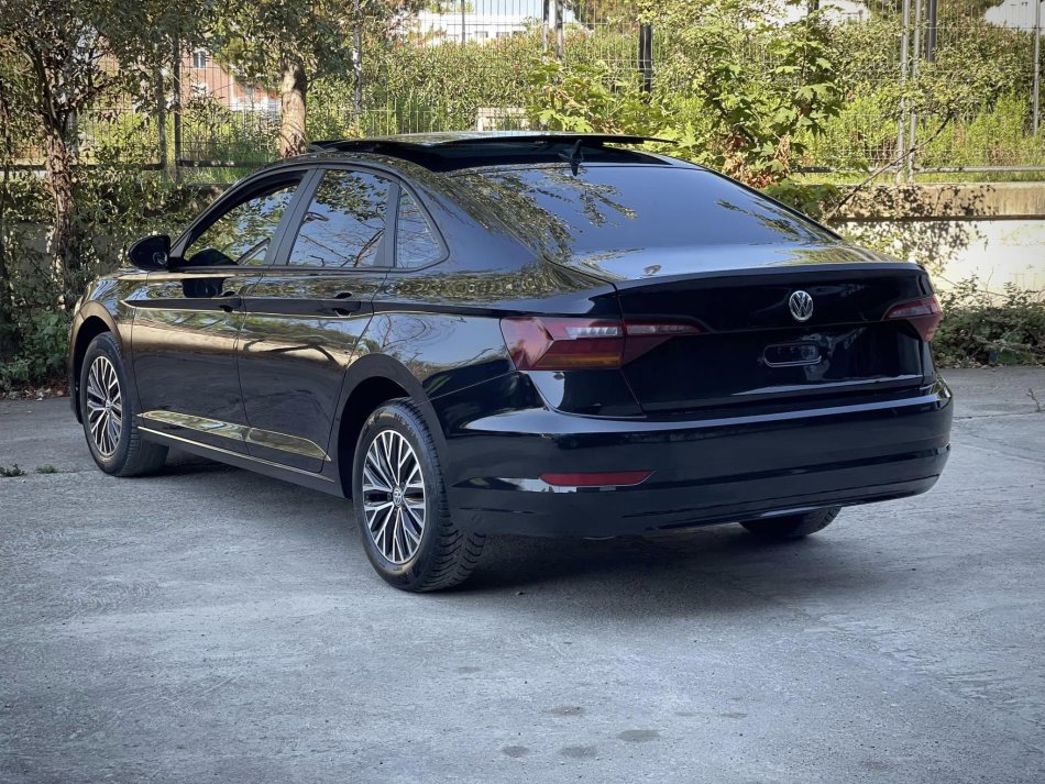 Tirane, shes makine VW JETTA, 2019, AUTOMAT, GJENDJE PERFEKTE Benzin, e zeze automatik Klima 1.232 km 13.490 €