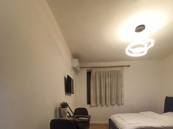 Tirane, jepet me qera garsonier 1+1 Kati 0, 35 m² 400 € (21 Dhjetori)