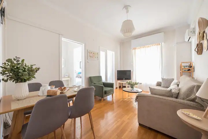 Tirane, jepet me qera apartament 2+1 Kati 2, 120 m² 750 € (materniteti i ri)