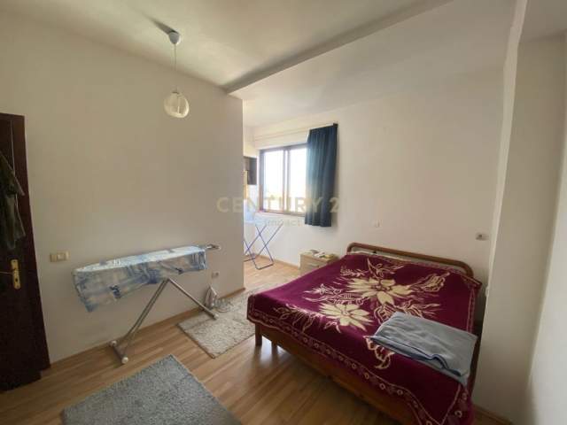 Tirane, shitet 1+1 Kati 9, 63.000 Euro