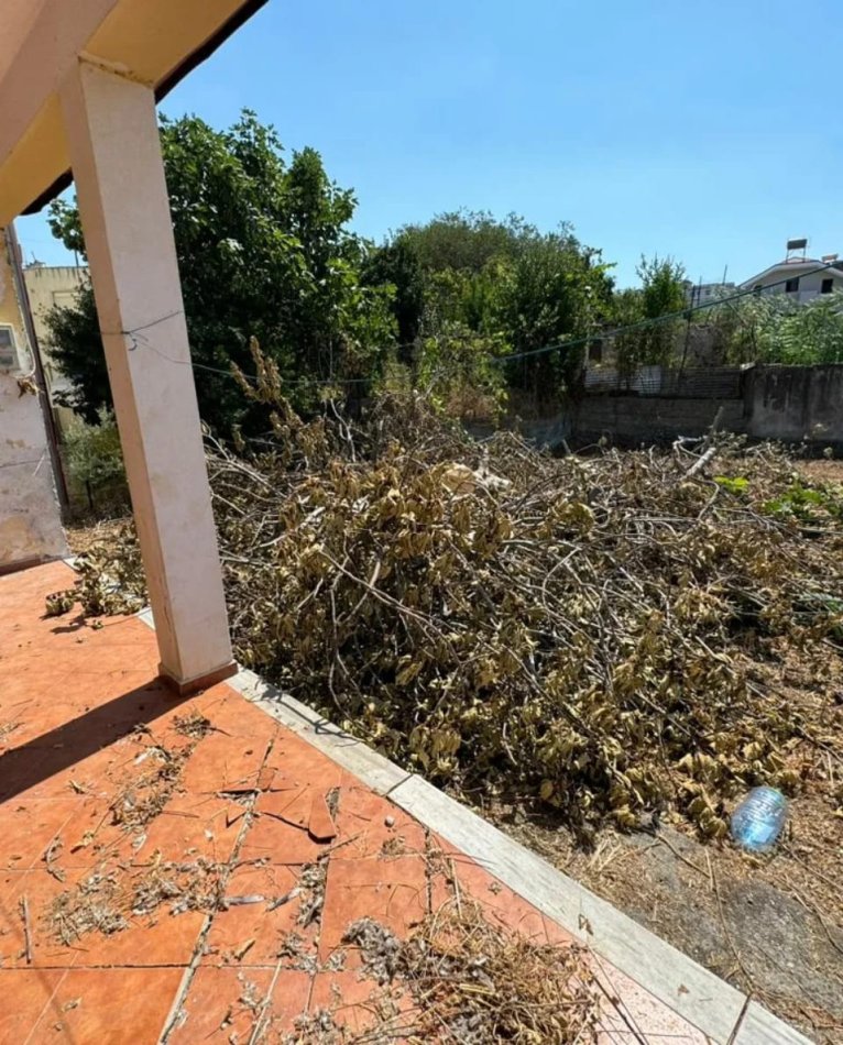 Kavaje, shitet truall , 440 m² 55.000 € (Afer shkolles,Rilindja,Kavaje)