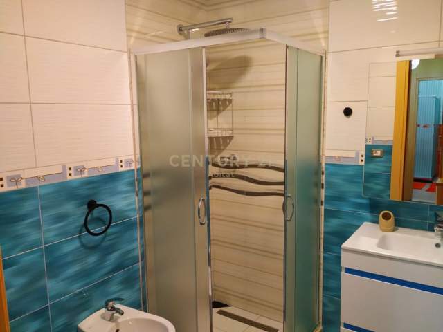 Tirane, jap me qera apartament 2+1+A+BLK Kati 2, 103 m² 1.300 Euro (Rruga e Elbasanit)