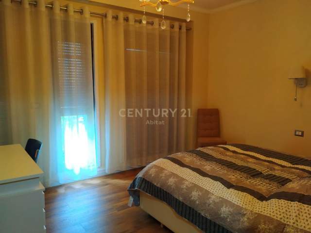 Tirane, jap me qera apartament 2+1+A+BLK Kati 2, 103 m² 1.300 Euro (Rruga e Elbasanit)