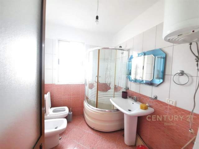 Tirane, shes apartament Kati 2, 96 m² 77.000 Euro (Astir)