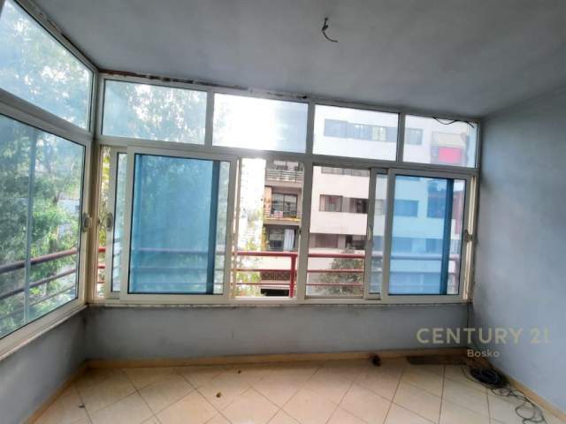 Astir-Shitet apartament 2+1+2 ballkone me vetrata xhami, Kati 2, 96 m² 77.000 Euro