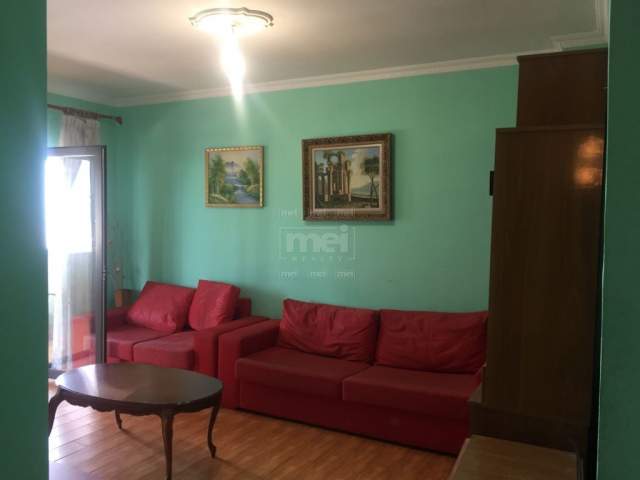 Tirane, shes apartament 2+1+BLK Kati 5, 94 m² 125.000 Euro (21 Dhjetori)
