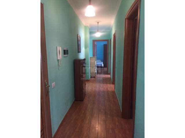 Tirane, shes apartament 2+1+BLK Kati 5, 94 m² 125.000 Euro (21 Dhjetori)