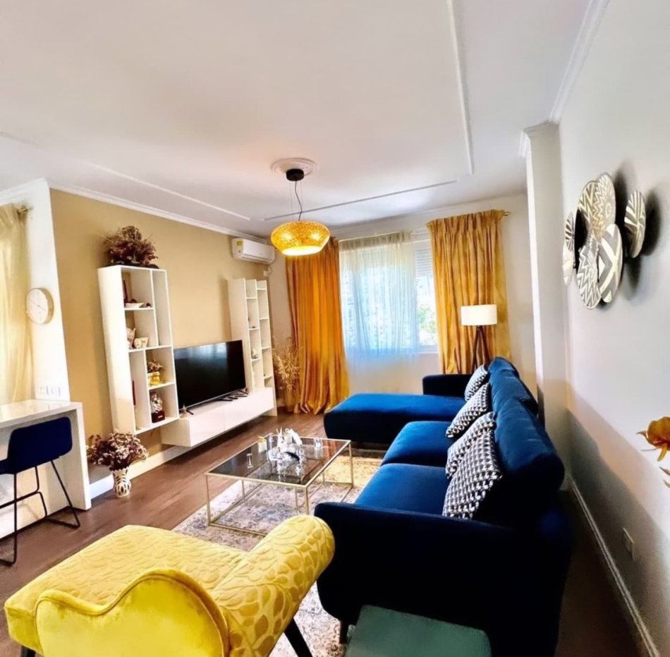 Tirane, shitet apartament 2+1 , 115 m² 259.000 € (Rruga e Kosovareve)