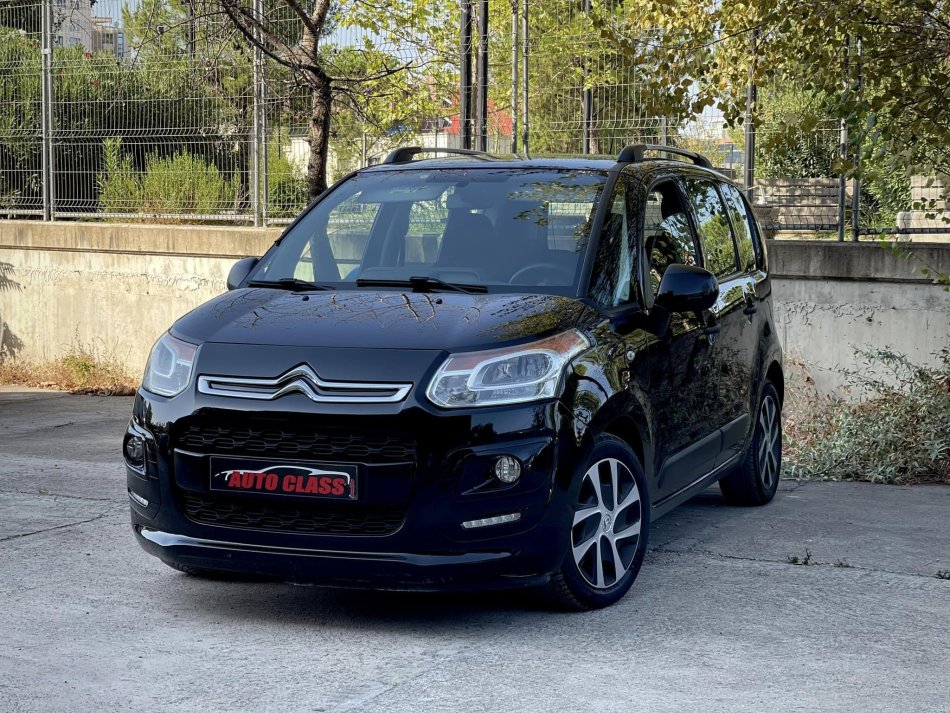 Tirane, shes makine CITROEN C3 PICASSO Benzin+Gaz, e zeze manuale Klima 178.000 km 4.990 €