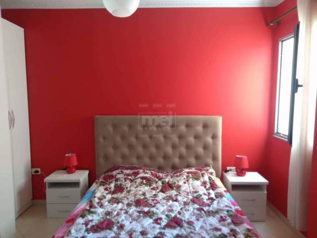 Tirane, shes apartament 2+1+BLK 111 m² 80.000 Euro (Tregu Ushqimor)