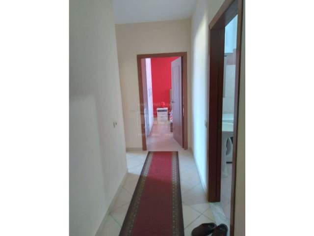 Tirane, shes apartament 2+1+BLK 111 m² 80.000 Euro (Tregu Ushqimor)