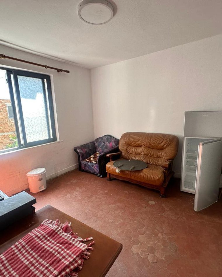 Tirane, shes apartament 2+1+Ballkon Kati 4, 76 m² 133.000 € (Rr. Mine peza perblle me Harry Fultz)