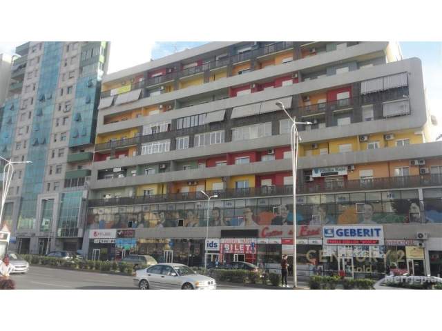 Tirane, shitet ambjent biznesi Kati 0, 63 m² 210.000 Euro (Zogu i Zi,Tirane)