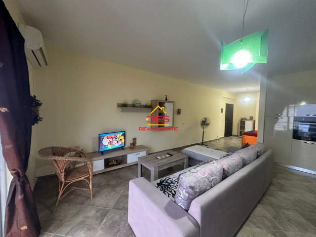 Sarande, jepet me qera apartament Kati 4, 115 m² 500  (SArande)