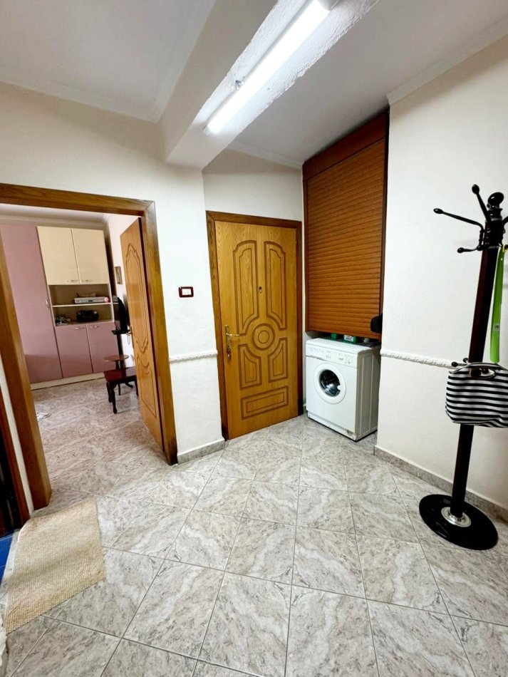 Kavaje, shitet apartament 2+1+Ballkon Kati 5, 76 m² 43.000 € (Kavaje)