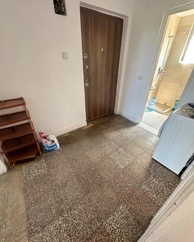 Tirane, shes apartament 2+1+Ballkon Kati 4, 76 m² 133.000 € (Rr. Mine peza perblle me Harry Fultz)