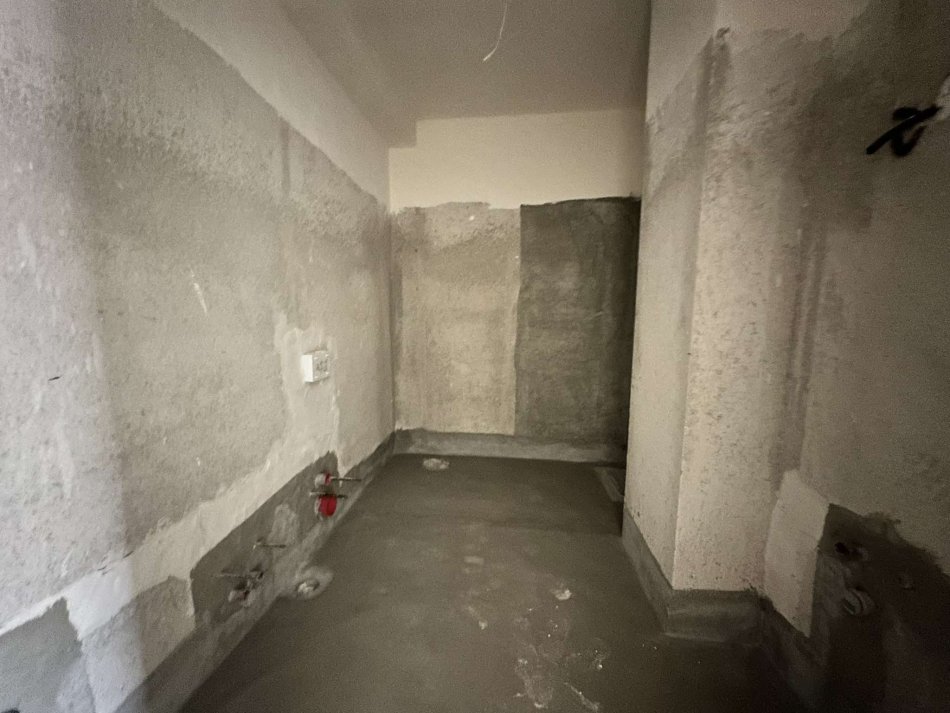 Tirane, shitet apartament 1+1 Kati 1, 70 m² 108.000 € (RRUGA DRITAN HOXHA)