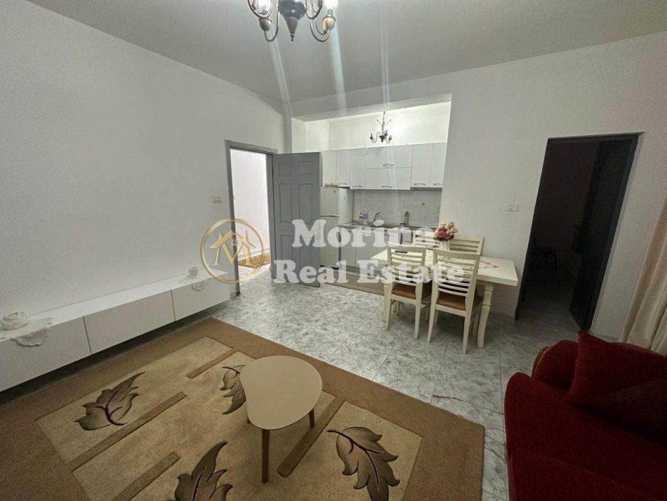 Tirane, jepet me qera apartament 2+1 Kati 3, 95 m² 600 € (Rruga Ferit Xhajko/Restorant Durresi)