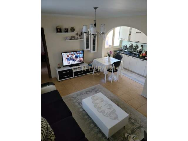 Tirane, jap me qera apartament 2+1+BLK Kati 5, 75 m² 350 Euro (Rruga Frosina Plaku Tirana, Albania)