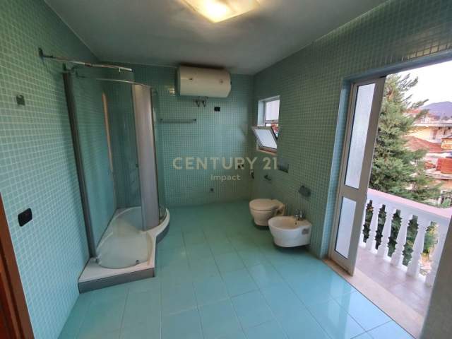 Shqiperi, shitet Vile 3 Katshe Kati 3, 680 m² 430.000 Euro