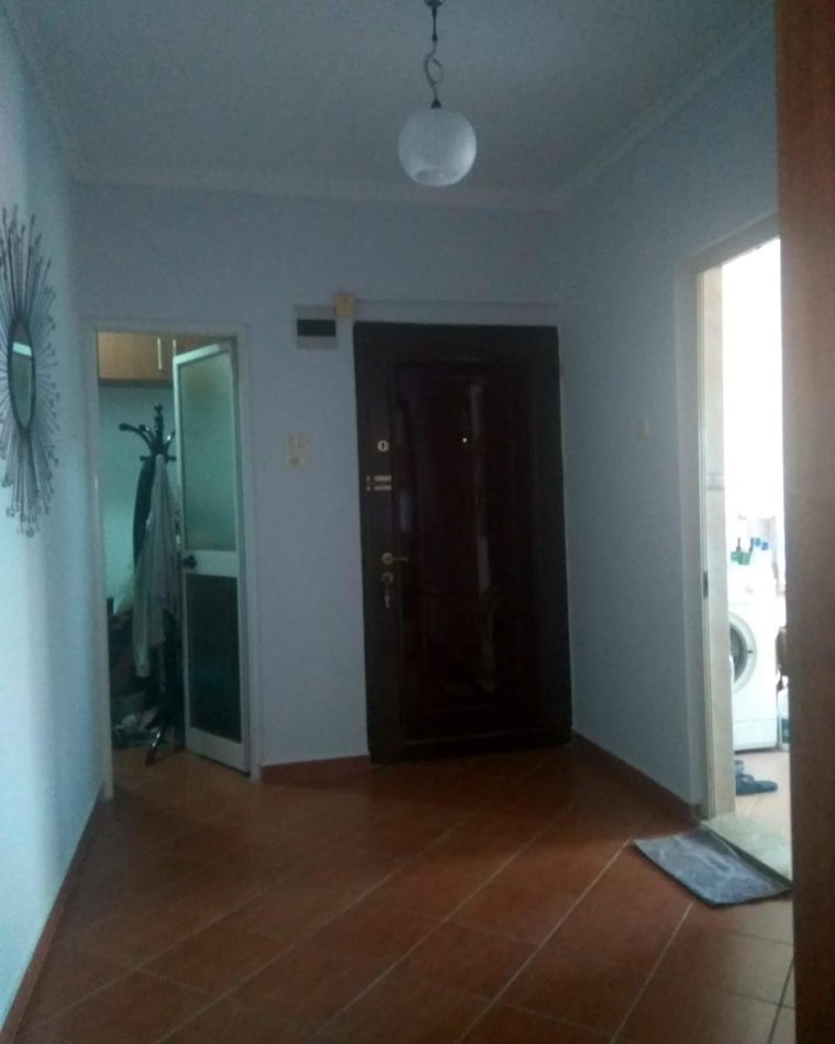 Tirane, shes apartament 2+1+Ballkon Kati 5, 84 m² 110.000 € (Ali Dem, Rr. idriz Dollaku)