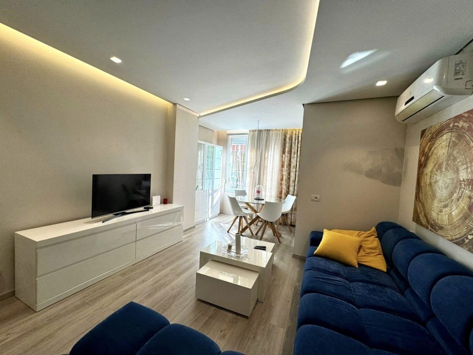 Tirane, shitet apartament 2+1 , 80 m² 145.000 € (Liqeni i Thate)