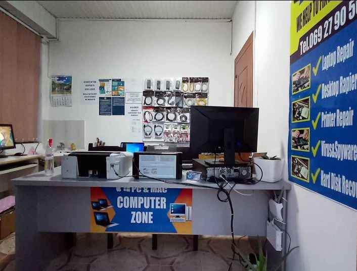 Vlore, ofroj Servis Kompjuter dhe Laptop