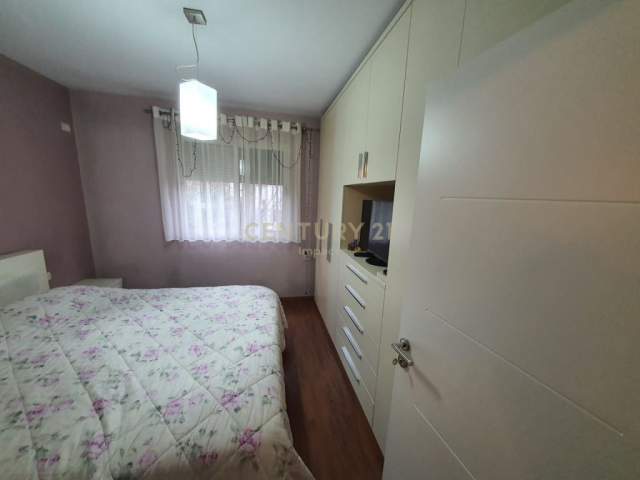 Tirane, ambjent 1.200 Euro (sheshi Willson)