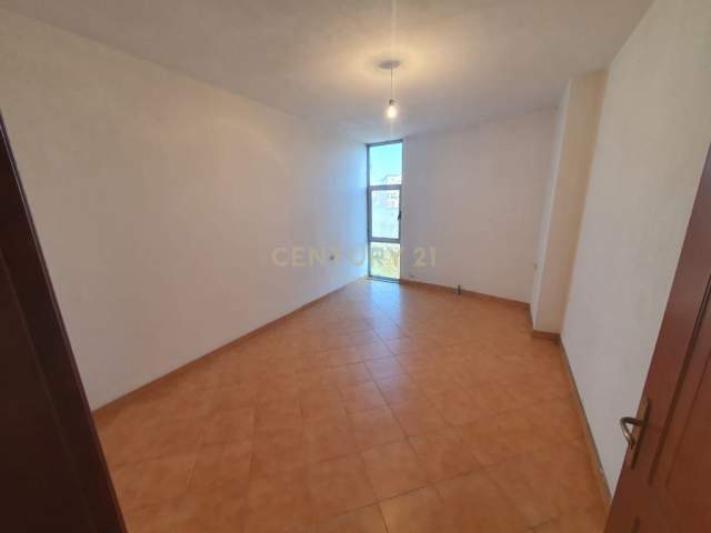 Tirane, shitet apartament 2+1+BLK Kati 2, 115 m² 92.000 Euro (SELITE)