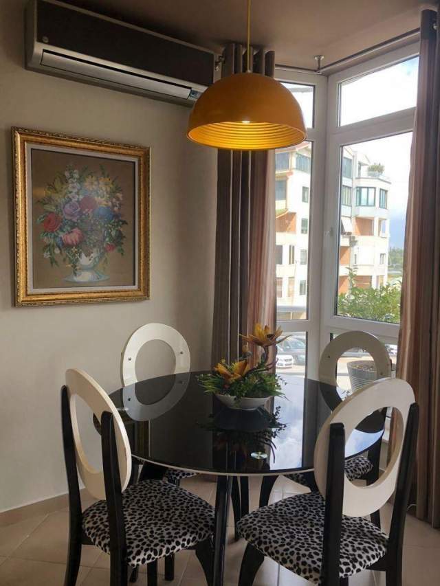 Tirane, jepet me qera apartament 2+1+BLK Kati 3, 100 m² 700 Euro (Liqeni i Thate)